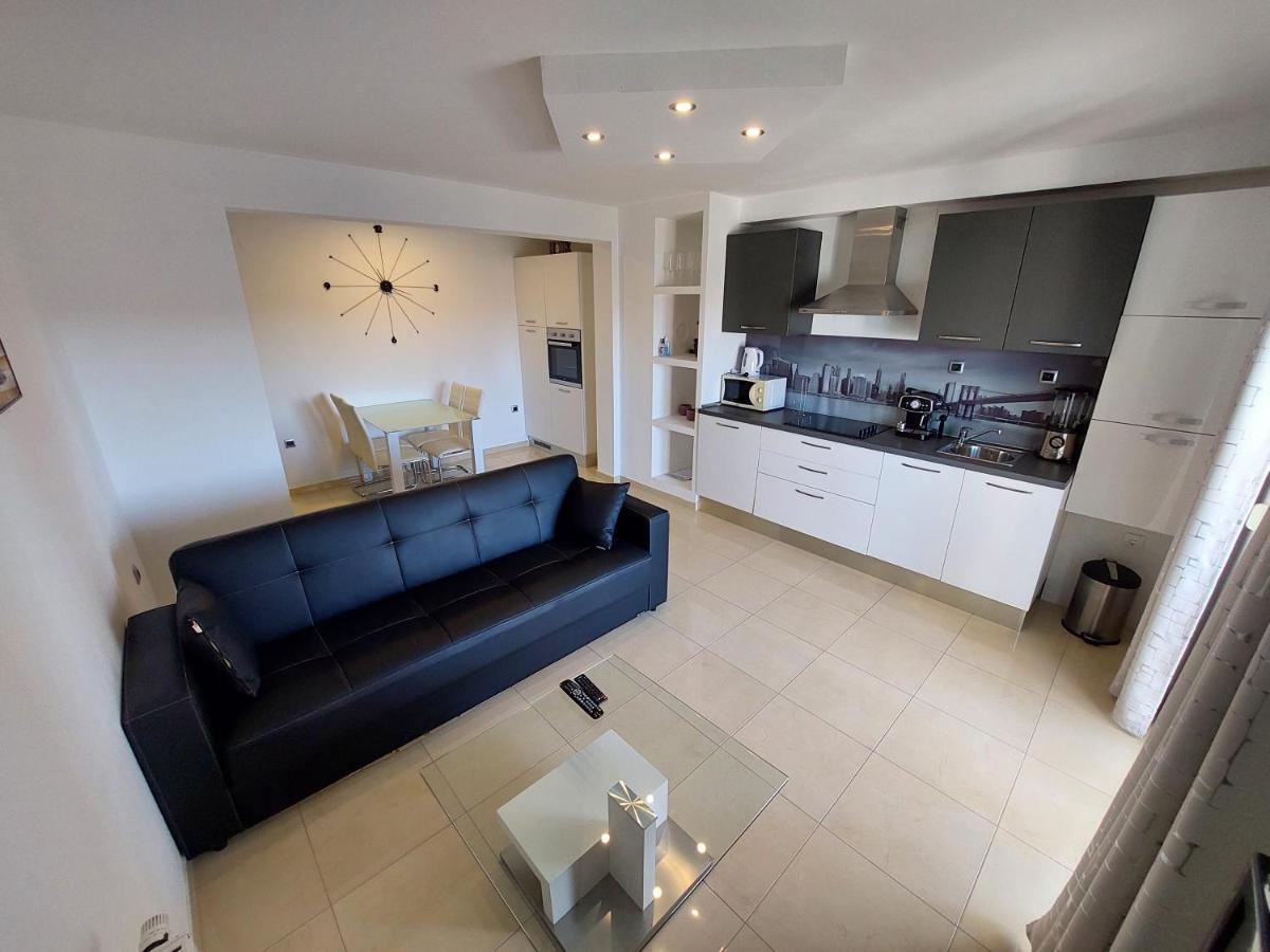 Apartments Daniel Vodice Luaran gambar